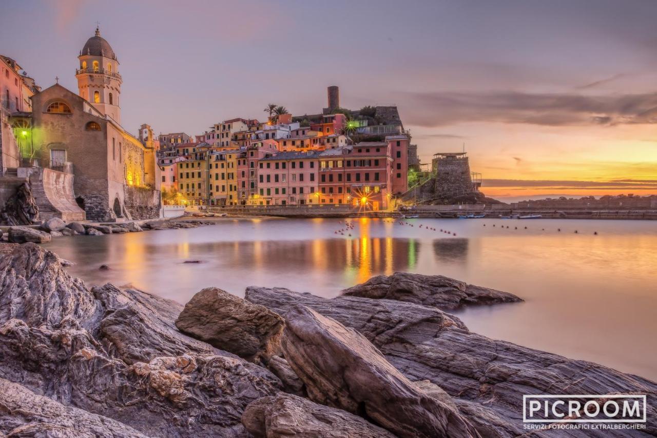 La Casa Dei Treni Affittacamere City Rooms For Travel Lovers La Spezia Buitenkant foto